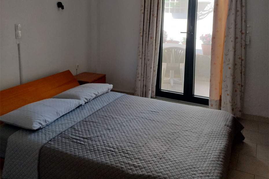 monolocale origano  benitses