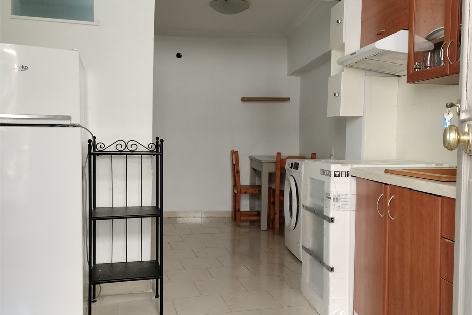 monolocale origano  benitses